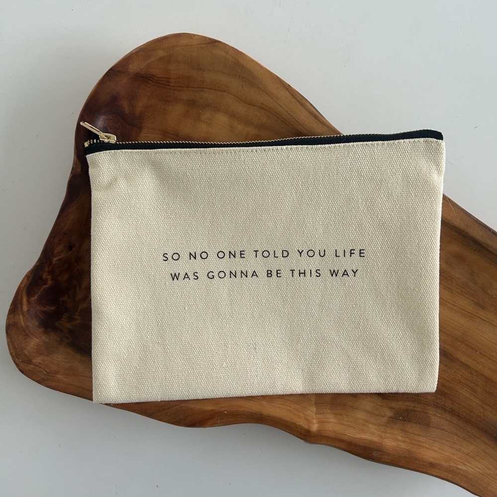 FRIENDS Quote Cosmetic Bag